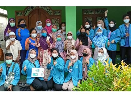 Sinergitas KKN UAA dengan Warga Dusun Santan, Kembangkan Promosi Digital dan Literasi Quran Sejak Dini