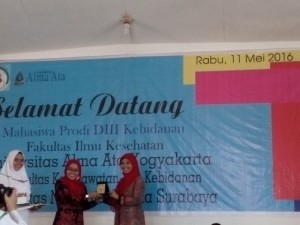 Studi Banding Prodi Kebidanan Universitas Alma Ata ke Universitas NU Surabaya