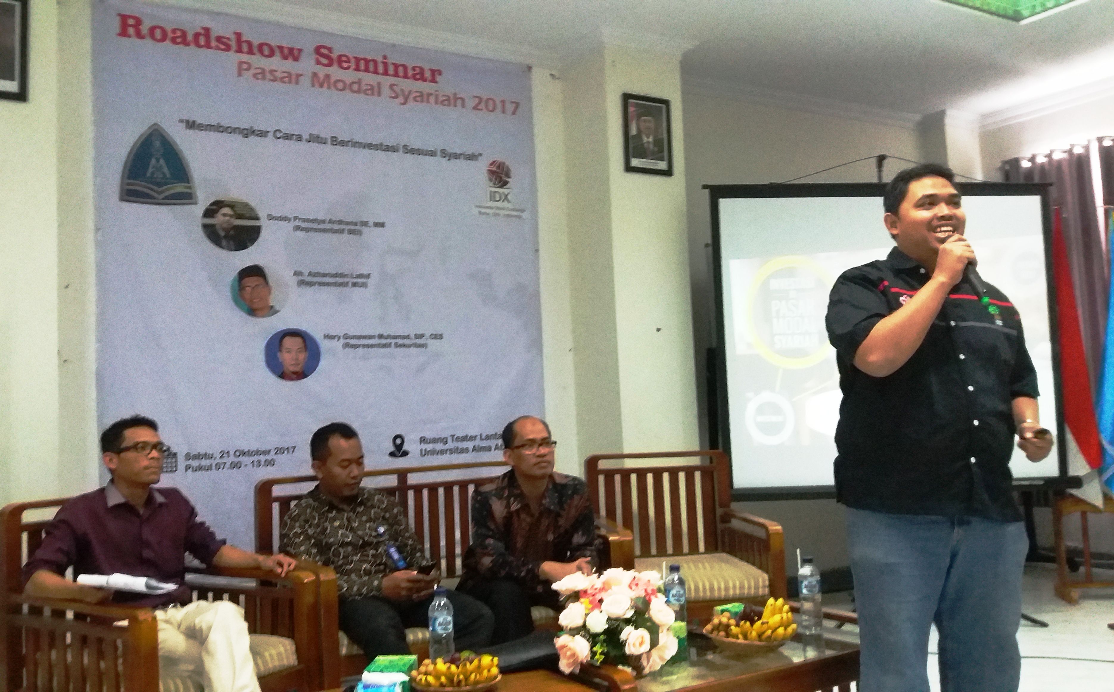 Road Show Pasar Modal Syariah 2017 “Membongkar Cara Jitu Berinvestasi  Sesuai Syariah”