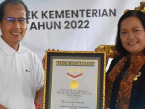 Pemecahan Rekor Muri UAA & Perguruan Tinggi Mitra Konsorium se-Jawa Tengah