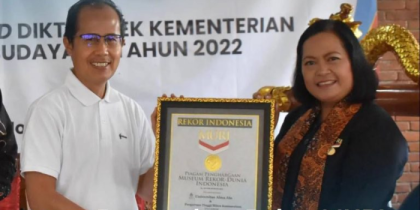 Pemecahan Rekor Muri UAA & Perguruan Tinggi Mitra Konsorium se-Jawa Tengah