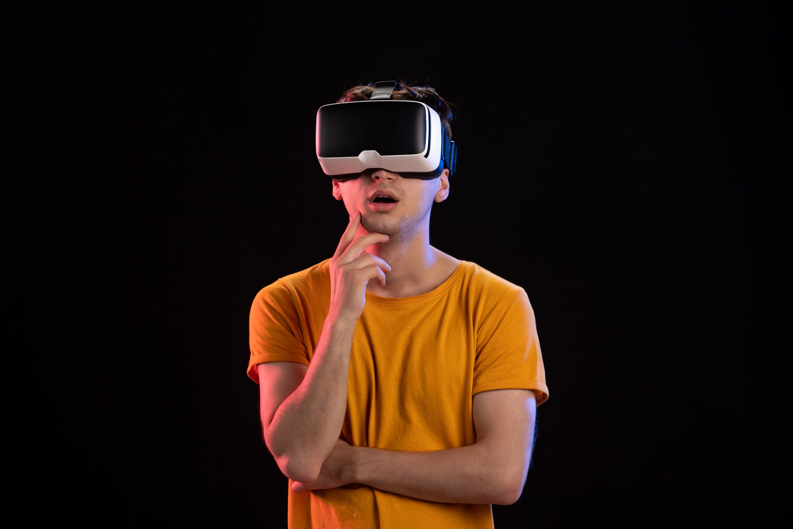 Prediksi Tren Teknologi 2025: AI, Metaverse, hingga Internet Generasi Baru